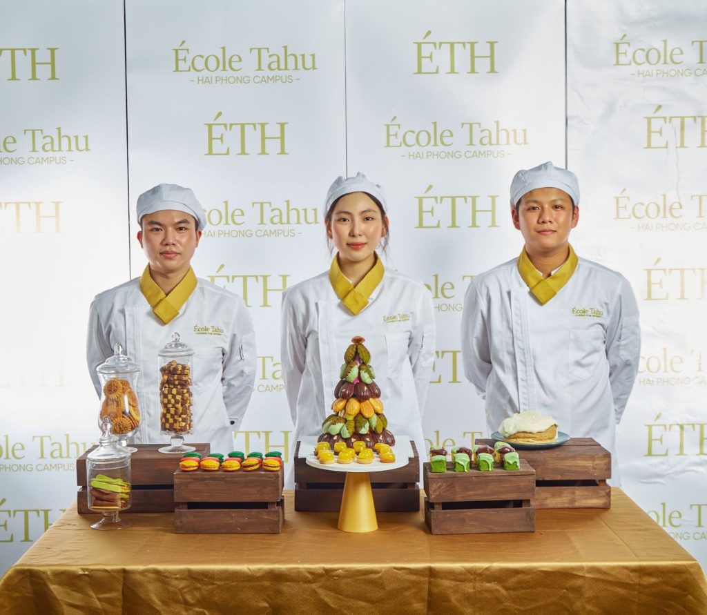 hoc-vien-khoa-banh-au-chuyen-nghiep