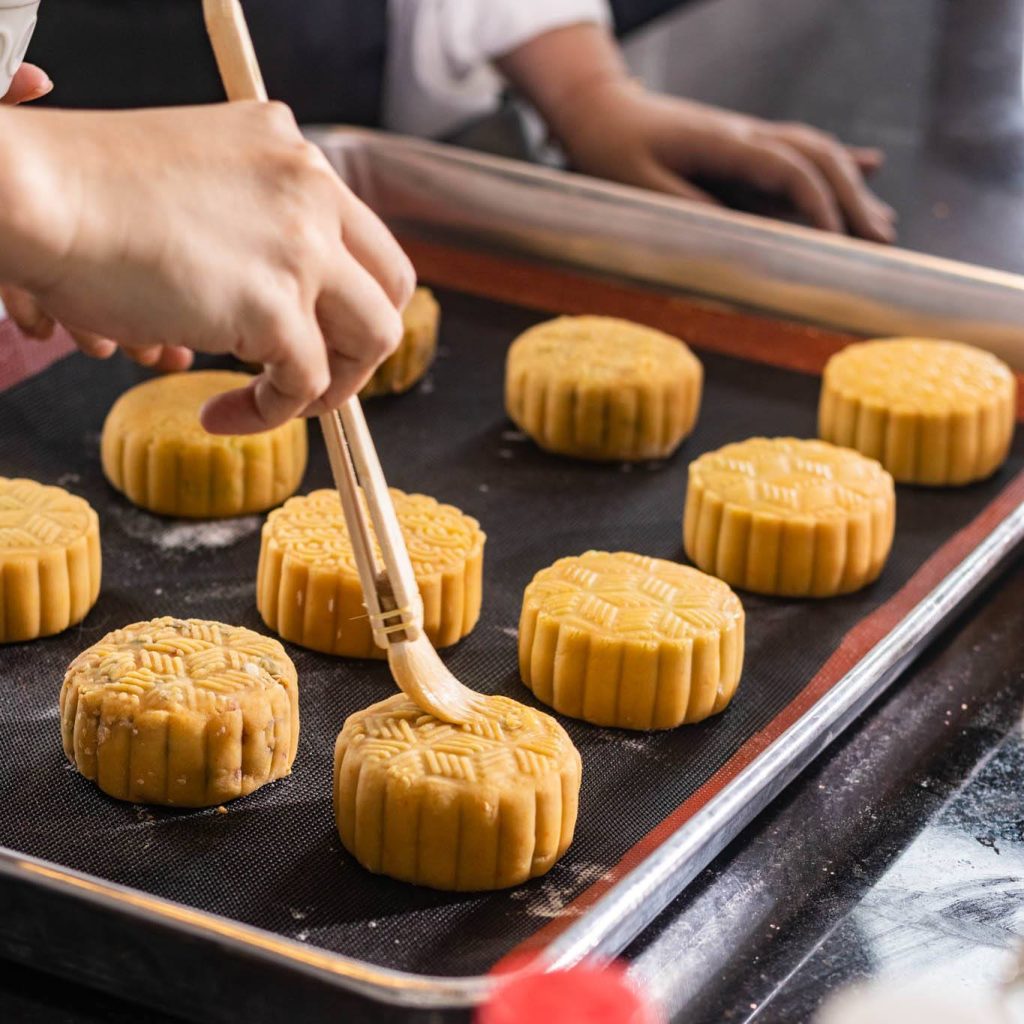 Bánh Trung thu - ẩm thực truyền thống Việt 