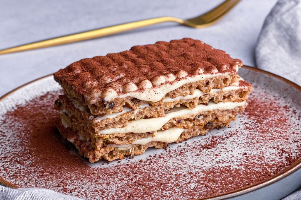chuyen-de-lam-banh-tiramisu-ngon-mat