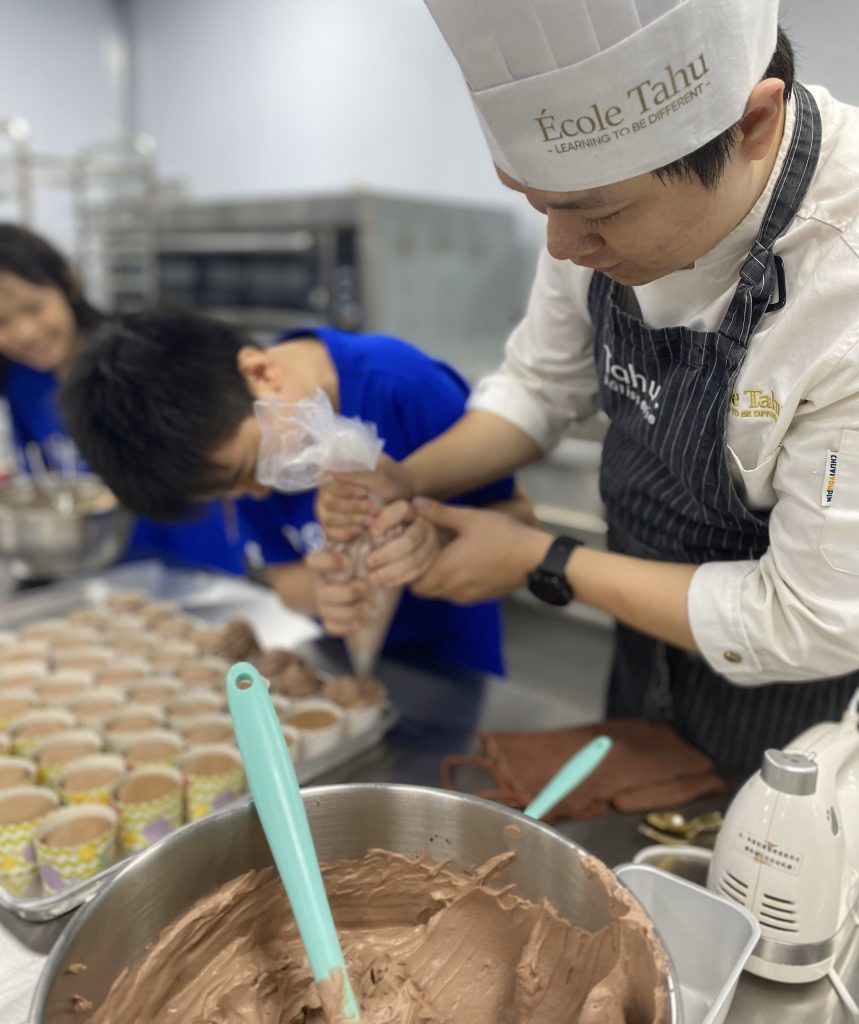 dang-ky-workshop-lam-banh-cupcake