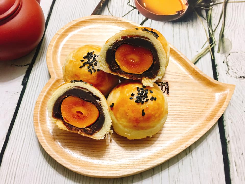 banh-trung-thu-trung-muoi