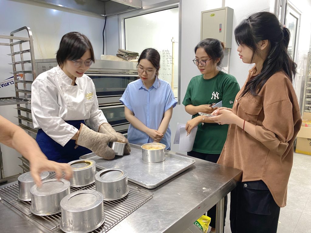 hoc-lam-banh-online-hieu-qua